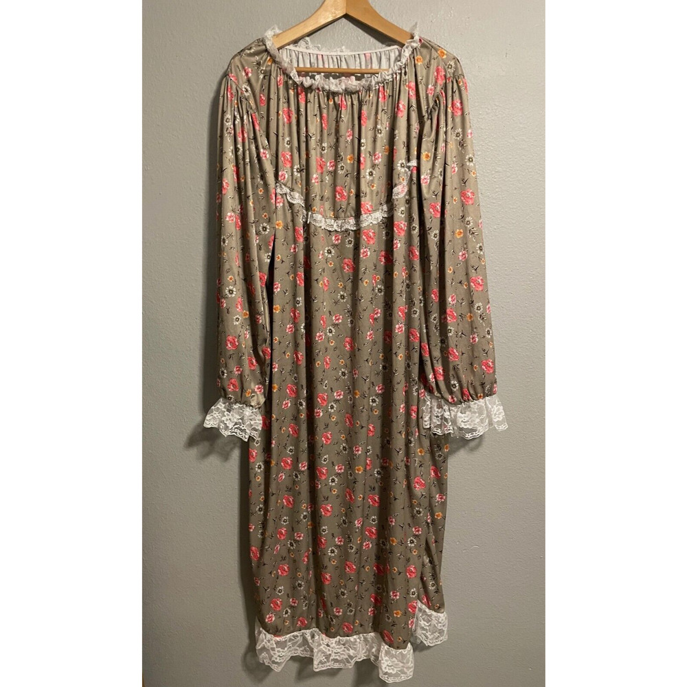 Womens Nightgown Size XL Floral Satin Lace Trim Ruffle Cottagecore Prairie